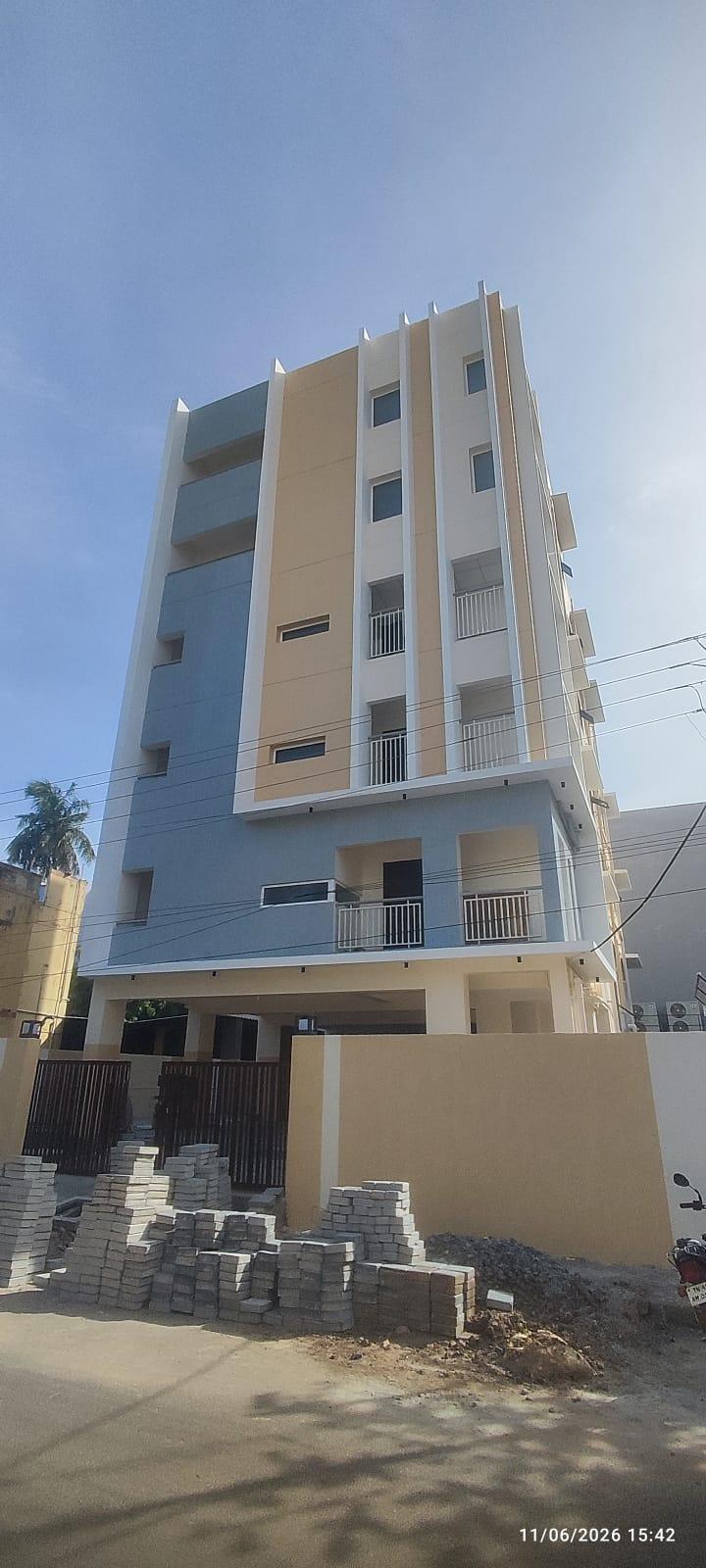 3 BHK Flats for Sale in Thillai Nagar Trichy